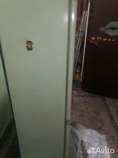 Холодильник на запчасти