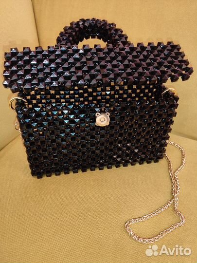 Сумка из бусин ручной работы