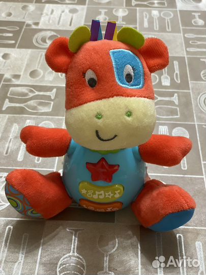 Игрушка интерактивный жираф со звуковым эффектом