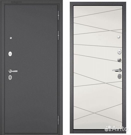 Входная дверь