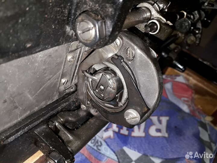 Швейная машина Подольск ручная