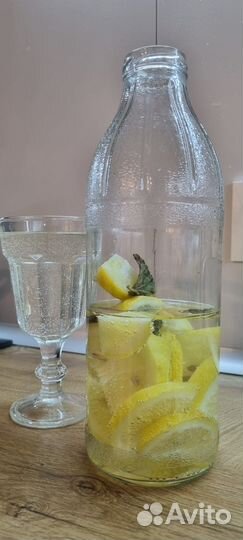 Стеклянная бутылка 1 л