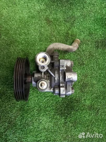 Насос гура Pajero Montero Sport K9 3.0 1997-2008