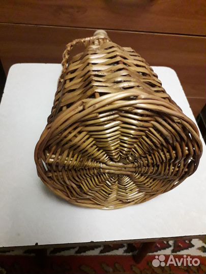 Бутылка стеклянная