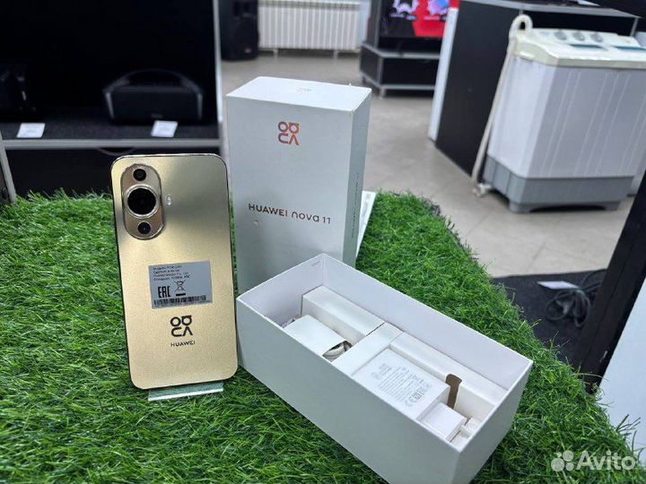 HUAWEI nova 11, 8/256 ГБ
