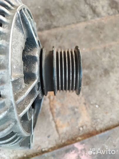 Генератор на mercedes w210