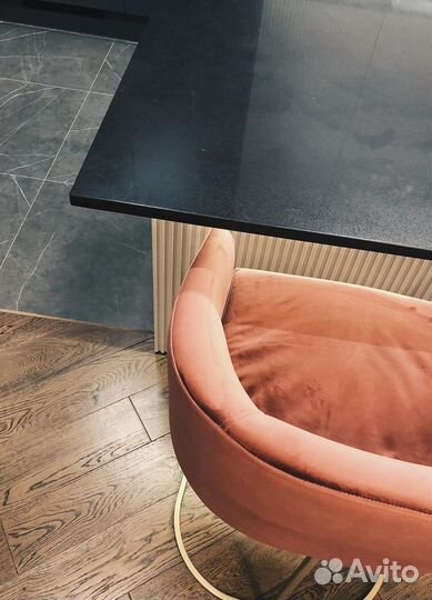 Кухни на заказ. Под ключ. Гapaнития oт 2 дo 10 лeт