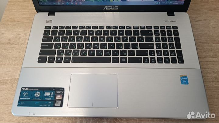 Ноутбук Asus i3-4010U/8 Gb/SSD 128