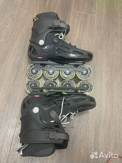 Ролики RollerBlade Twister 80 размер 45 (30,5 см)