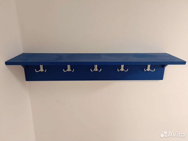 Вешалка для одежды из массива