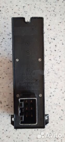 Блок кнопок стеклоподъёмников форд фокус 2