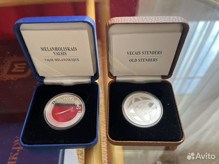 Серебряная монета