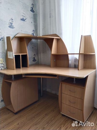 Компьютерный стол бу