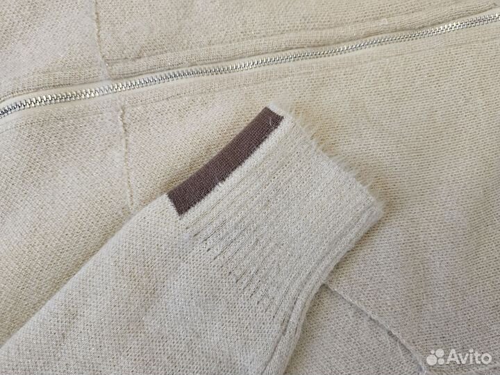 Трикотажный костюм вязаный женский