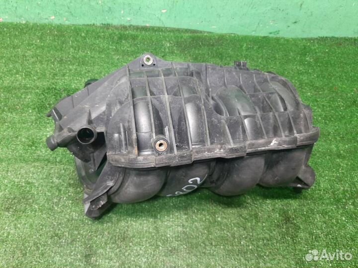 Коллектор впускной Peugeot 3008 2010