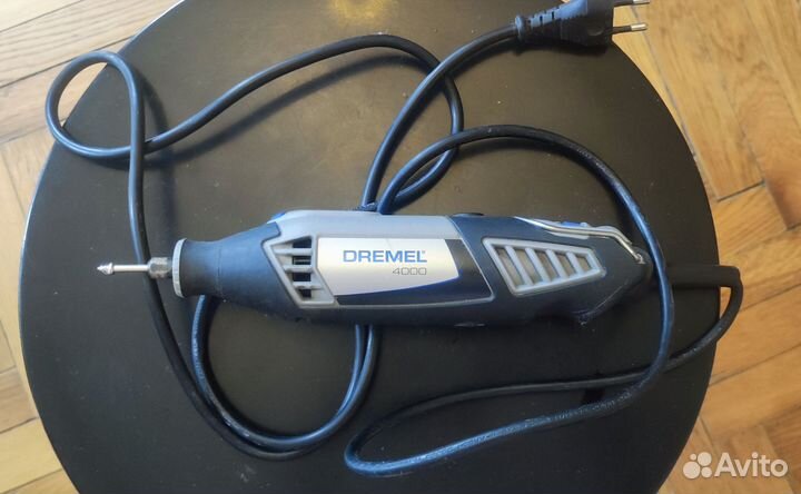 Гравер Dremel 4000