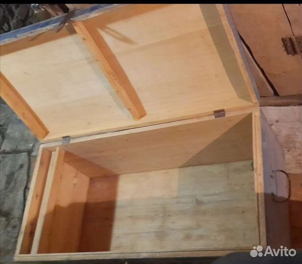 Сундук деревянный старинный