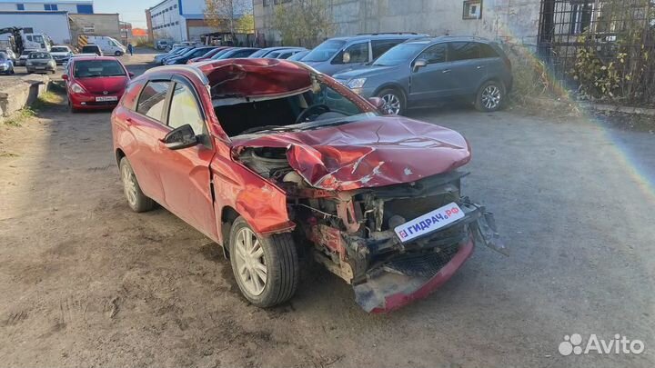 Крышка зеркала внутренняя левая LADA Vesta 8450008