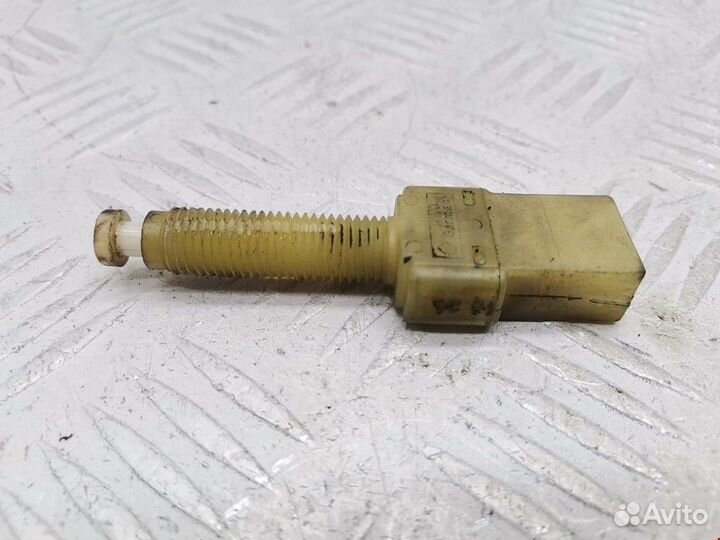 Датчик (прочие) Audi 100 4A/C4 1992 443945515