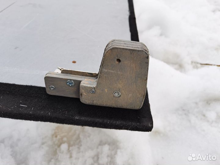 Автомобильная полка на УАЗ патриот