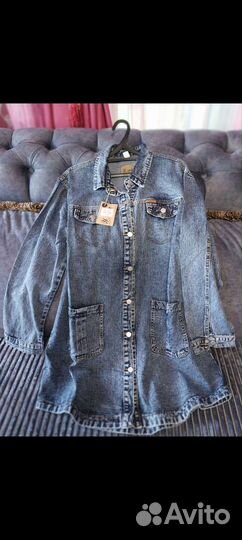 Джинсовая куртка