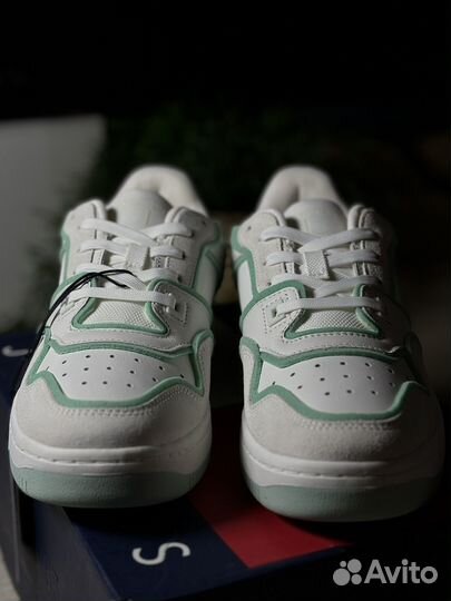 Tommy hilfiger кеды