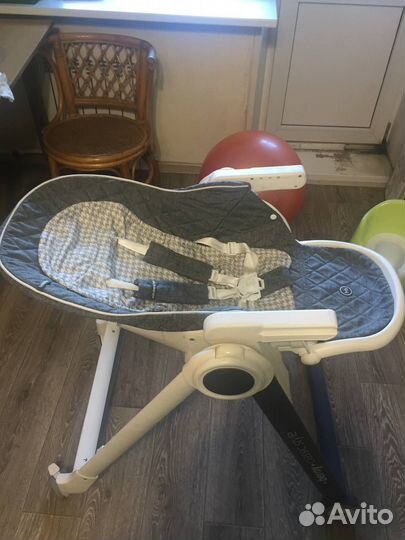 Стульчик для кормления happy baby