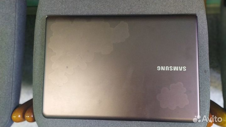 Samsung np535u3c