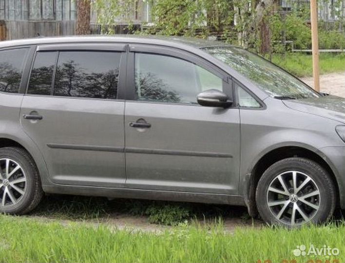 Дефлекторы окон на Volkswagen Touran II c 2010-15