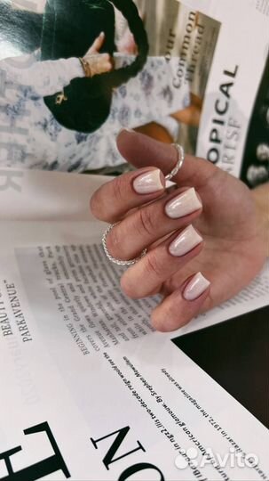 Укрепление ногтей,Маникюр с однотонным покрытием