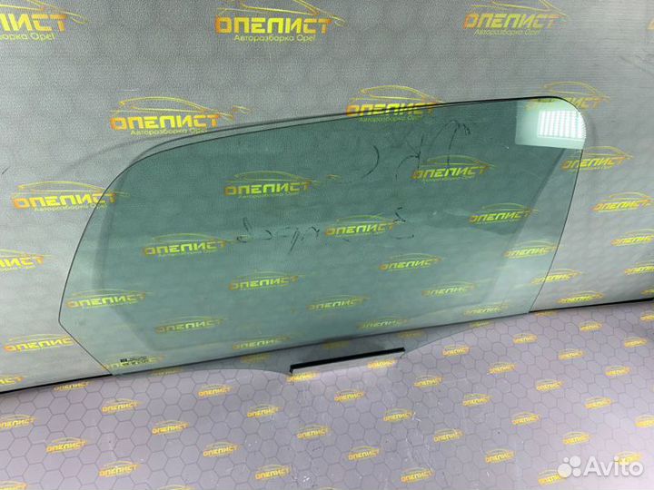 Стекло двери заднее правое Opel Corsa C