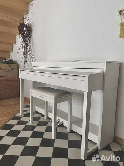 Цифровое пианино Yamaha Clavinova