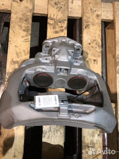 Суппорт тормозной правый 22.5' TGA MAN