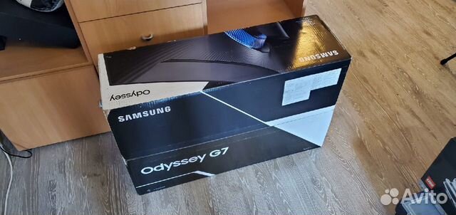 Odyssey g5 отзывы. Samsung Odyssey g7 коробка. Samsung Odyssey g7 32 коробка. Коробка Samsung Odyssey 29 дюймов. Коробка от монитор Samsung Odyssey g7.