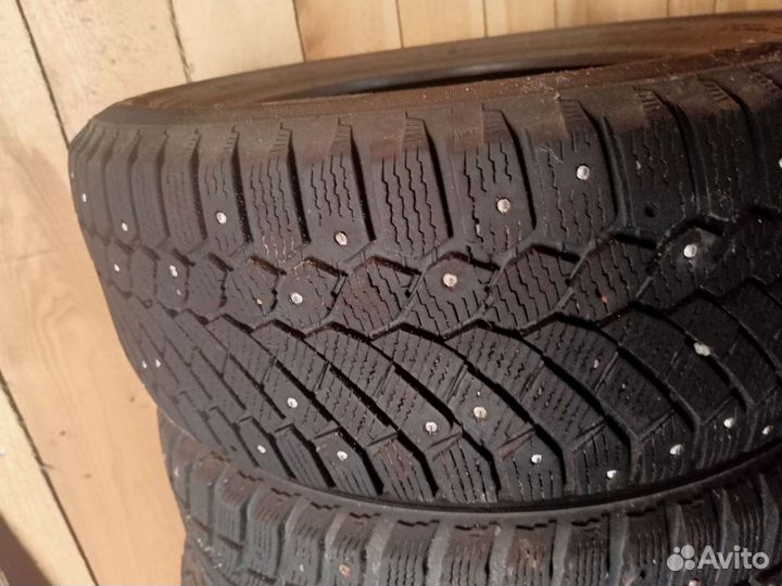 Continental AllSeasonContact 215/55 R17 98