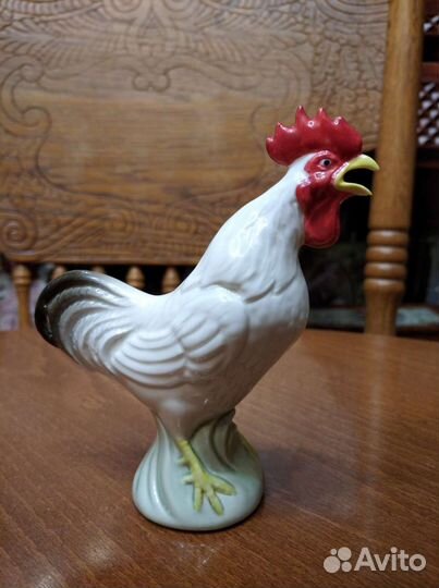 Фарфоровая статуэтка Петушок