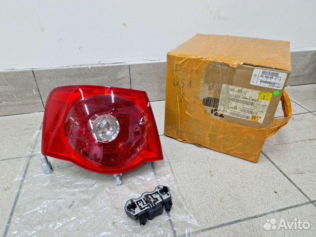 Задний левый фонарь Vag Volkswagen Jetta V (USA)