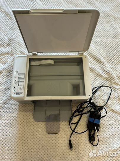 Принтер /сканер /копир HP Deskjet F2280