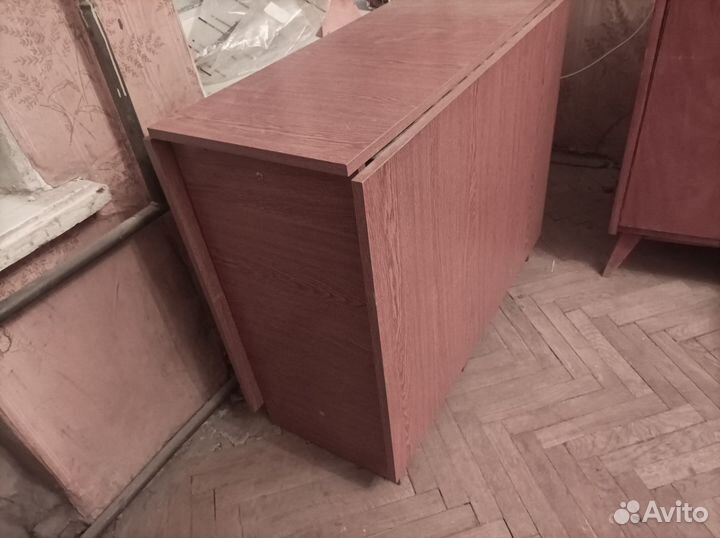 Мебель старая