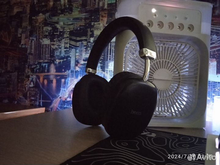 Продаю наушники hoco