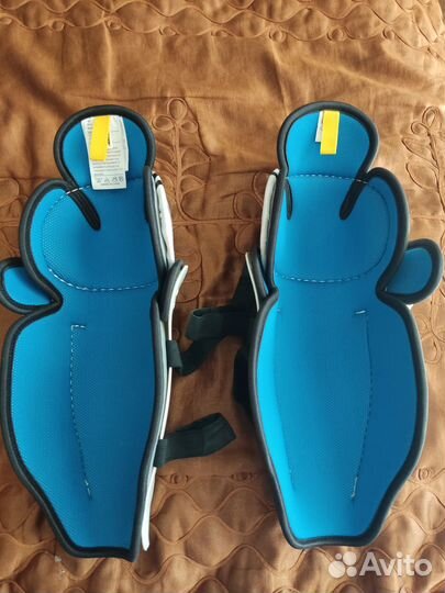 Щитки хоккейные детские