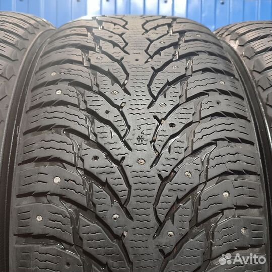 Nokian Tyres Hakkapeliitta 9 SUV 285/50 R20