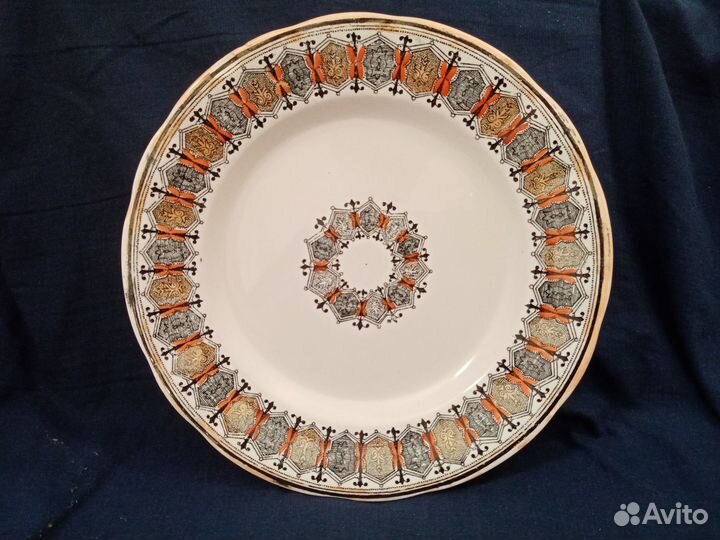 Царизм.Орнамент Красивая тарелка фарфор Кузнецова