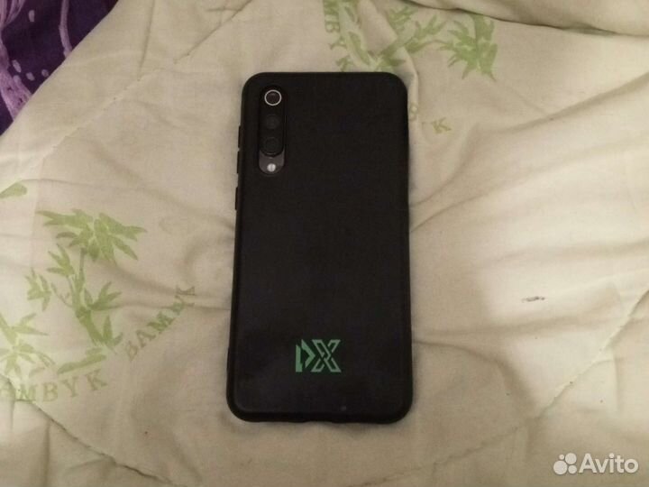 Xiaomi Mi 9 SE, 6/64 ГБ