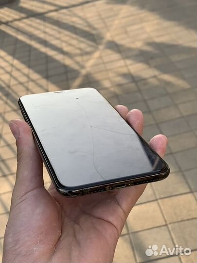 iPhone Xs Max, 64 ГБ