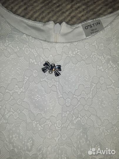 Белая блузка для девочки. O'Stin (140 размер)