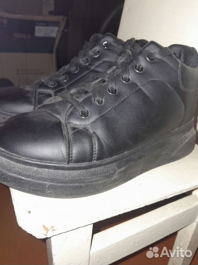 Кроссовки зимние женские 36 размер кожа
