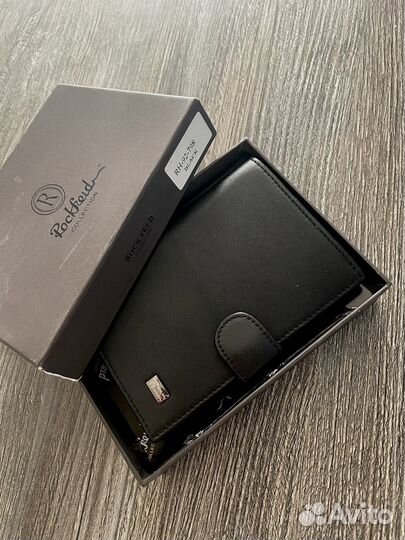 Портмоне мужское (нат.кожа) новое