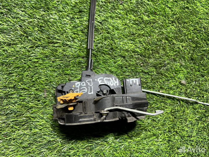 Замок двери Chevrolet Cruze передний левый