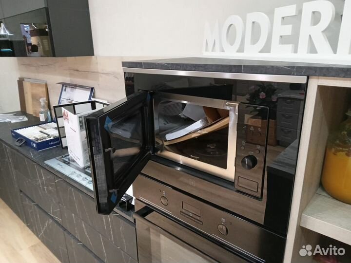 Духовой шкаф, свч electrolux новый